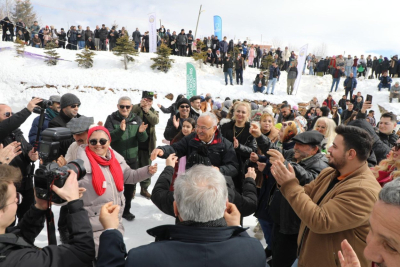 2 BİN RAKIMDA RENKLİ FESTİVAL