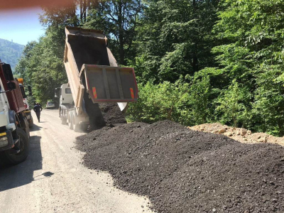 AKKUŞ VE ÇAYBAŞI’NDA ASFALT MUTLULUĞU