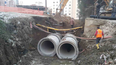 DERELER DENİZLE BULUŞUYOR