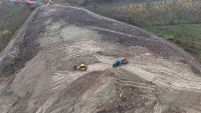 GÖBÜ ŞEHİR MEZARLIĞI HIZLA İLERLİYOR