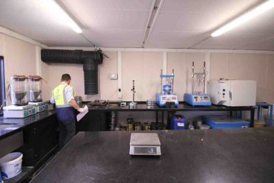 KALİTENİN SIRRI BU LABARATUVARDA!