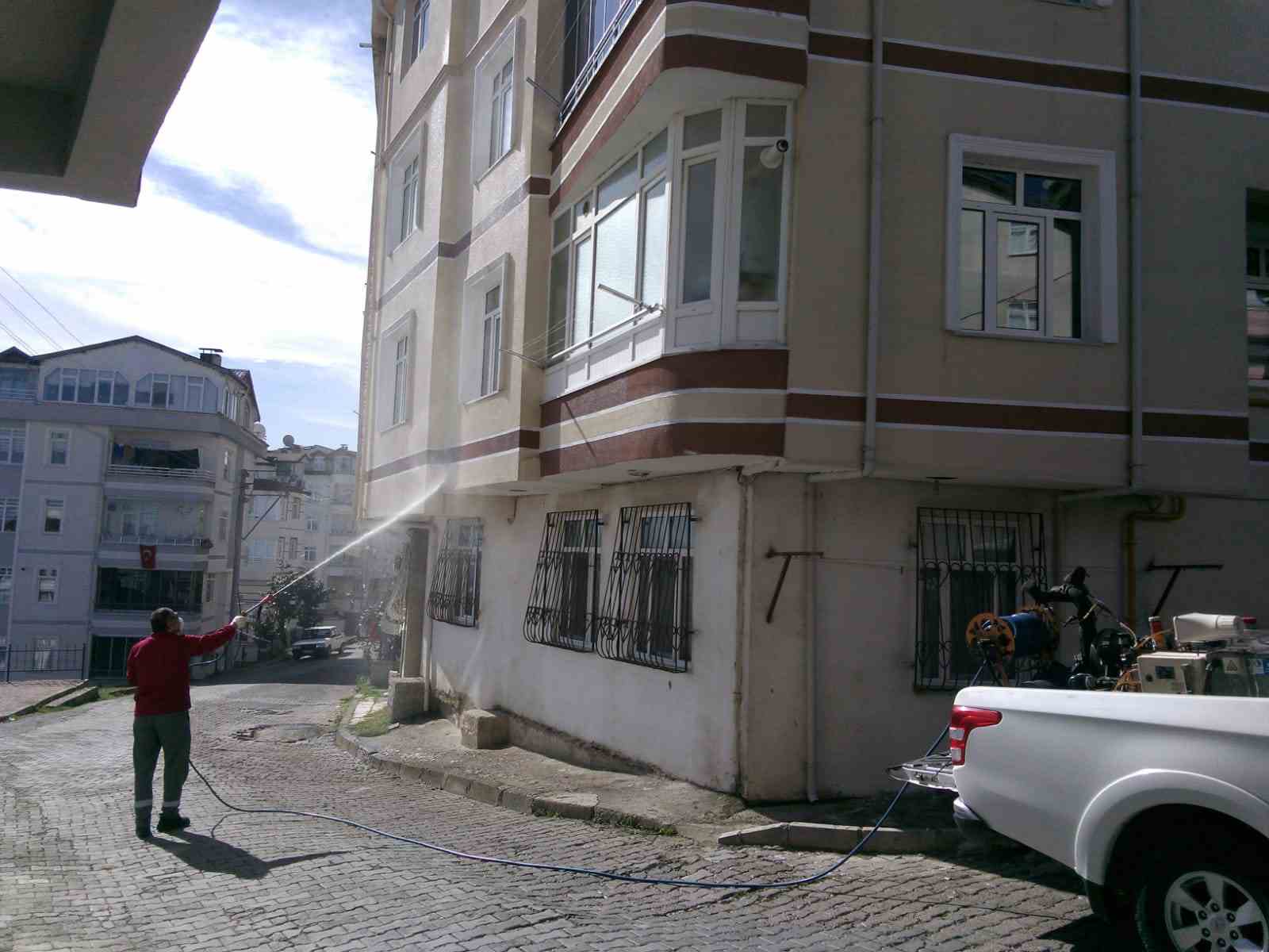 19 İLÇEDE HAŞERELERLE SIKI MÜCADELE