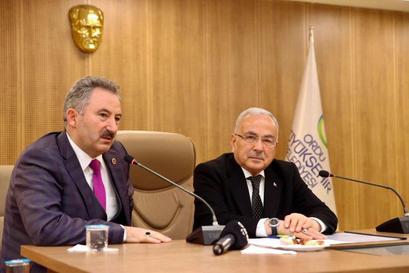 BAŞKAN GÜLER, AYBASTI’YA YAPILAN YATIRIMLARI AÇIKLADI