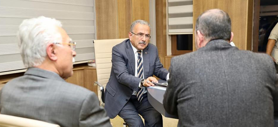 BAŞKAN GÜLER, HALK GÜNÜNDE VATANDAŞLARLA BİR ARAYA GELDİ