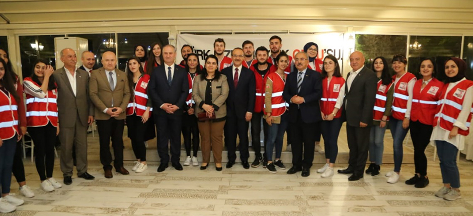 BAŞKAN GÜLER, “KIZILAYIMIZLA İFTİHAR EDİYORUZ”