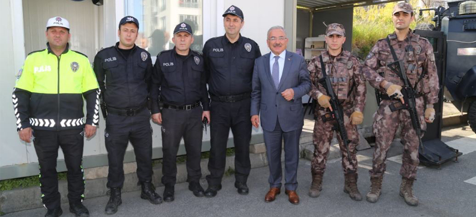 BAŞKAN GÜLER, POLİS NOKTALARINI ZİYARET ETTİ