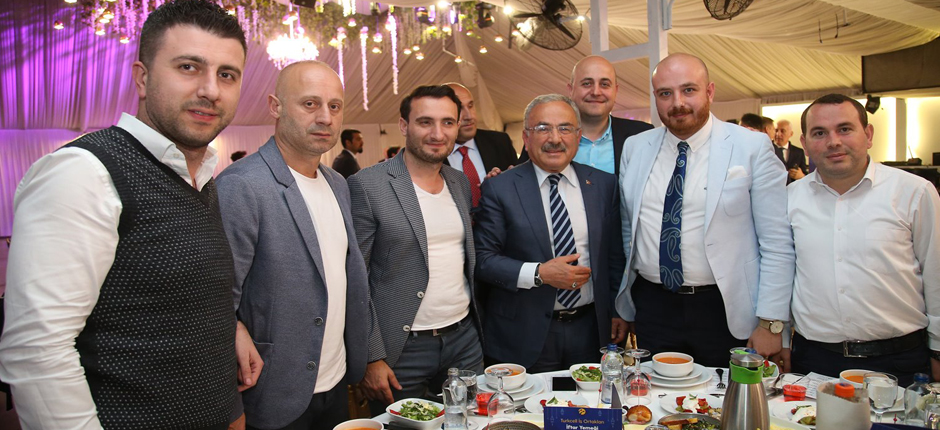 BAŞKAN GÜLER, TURKCELL BAYİLERİ İLE İFTAR YEMEĞİNDE BULUŞTU