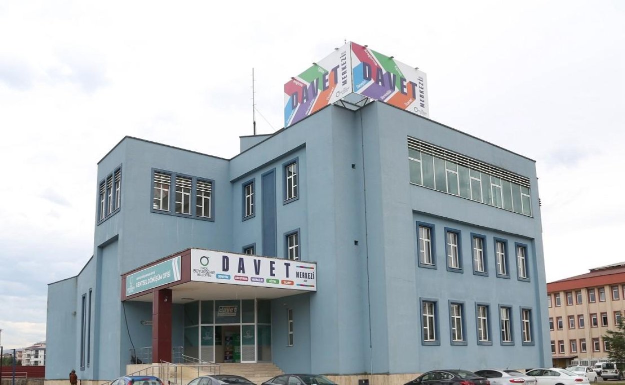 BU DAVET’E İCABET İŞ BÜYÜTTÜ