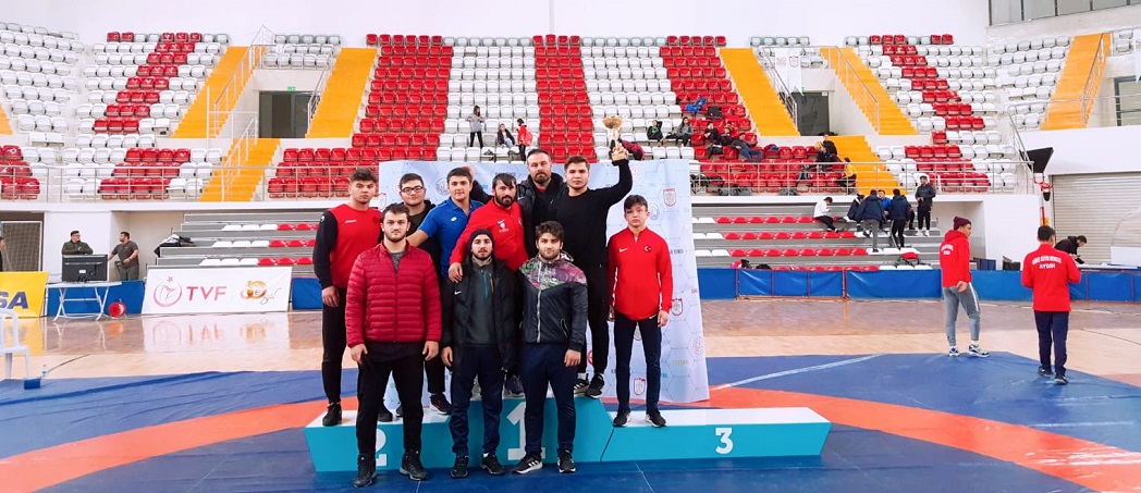 BÜYÜKŞEHİR BELEDİYESPOR, ADINDAN SÖZ ETTİRMEYE DEVAM EDİYOR