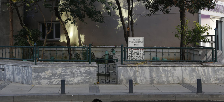 BÜYÜKŞEHİR DEĞERLERİNE SAHİP ÇIKIYOR