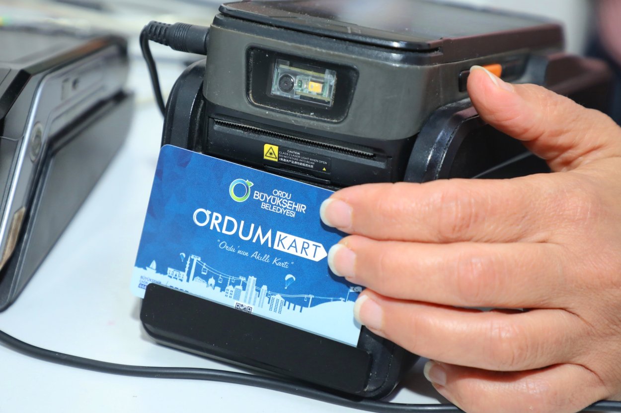 BÜYÜKŞEHİR’DEN ODÜ ÖĞRENCİLERİNE ORDUMKART KOLAYLIĞI!
