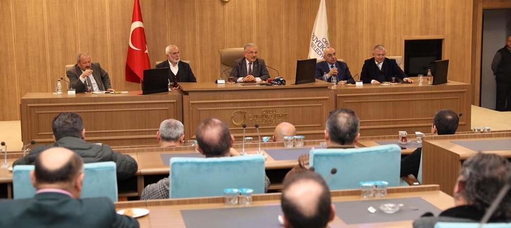 BÜYÜKŞEHİR SANAYİCİ İŞ ADAMLARIYLA GÜÇLERİNİ BİRLEŞTİRİYOR