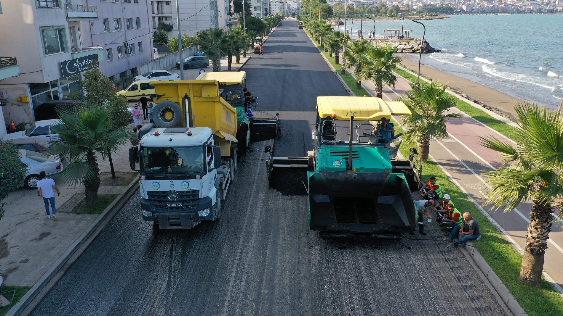 BÜYÜKŞEHİR ÜNYE’NİN KALBİNİ YENİLEDİ