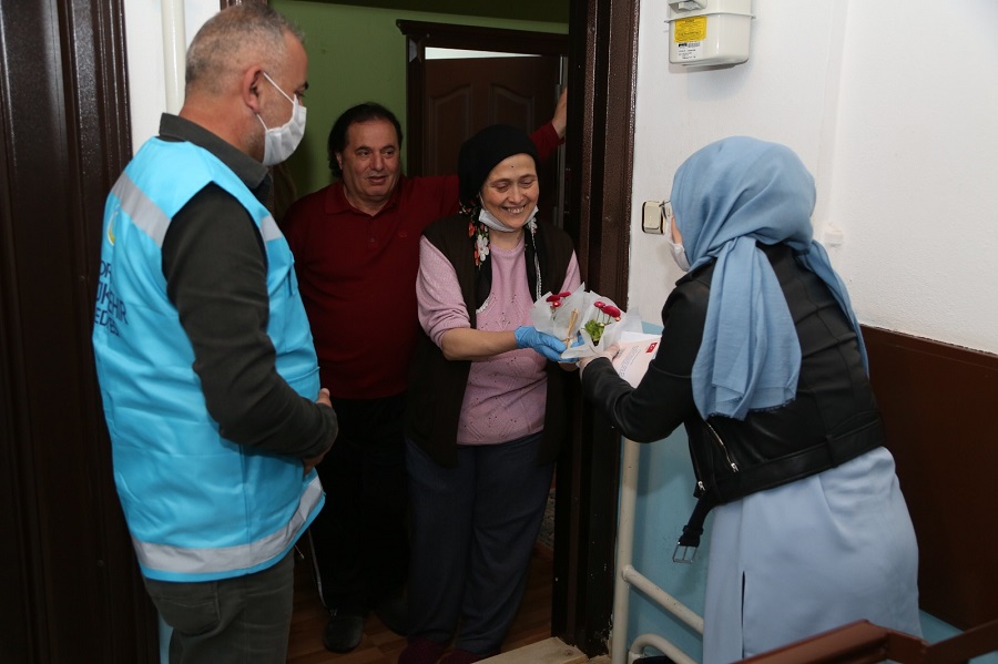 BÜYÜKŞEHİR VATANDAŞLARININ YANINDA