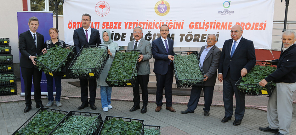 BÜYÜKŞEHİRDEN TARIMA DESTEK