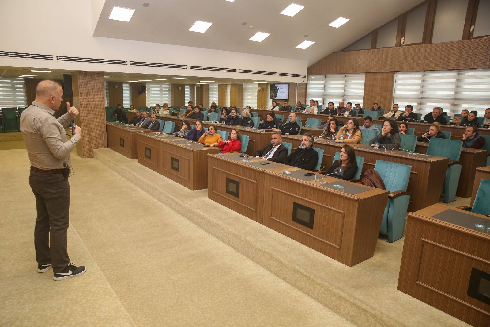 BÜYÜKŞEHİRİN PERSONELLERİ HER ALANDA EĞİTİM ALIYOR