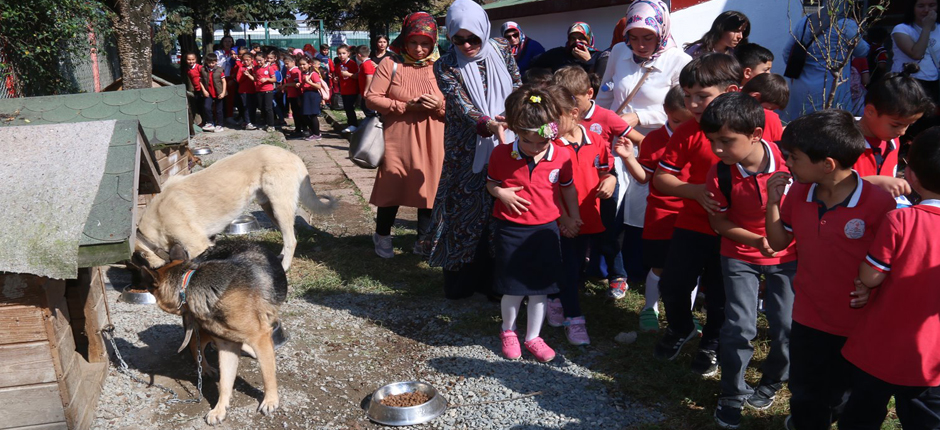 CAN DOSTLARA ANLAMLI ZİYARET