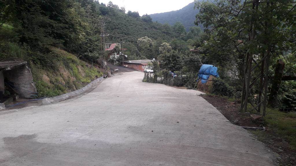 ÇAYBAŞI’NIN GRUP YOLLARINA BETON KONFORU