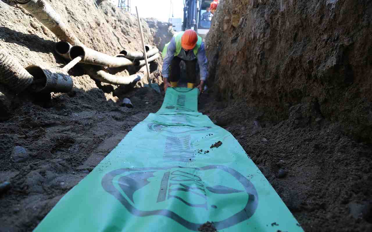 CUMHURİYET MAHALLESİNİN ALT YAPI SORUNU ÇÖZÜLDÜ