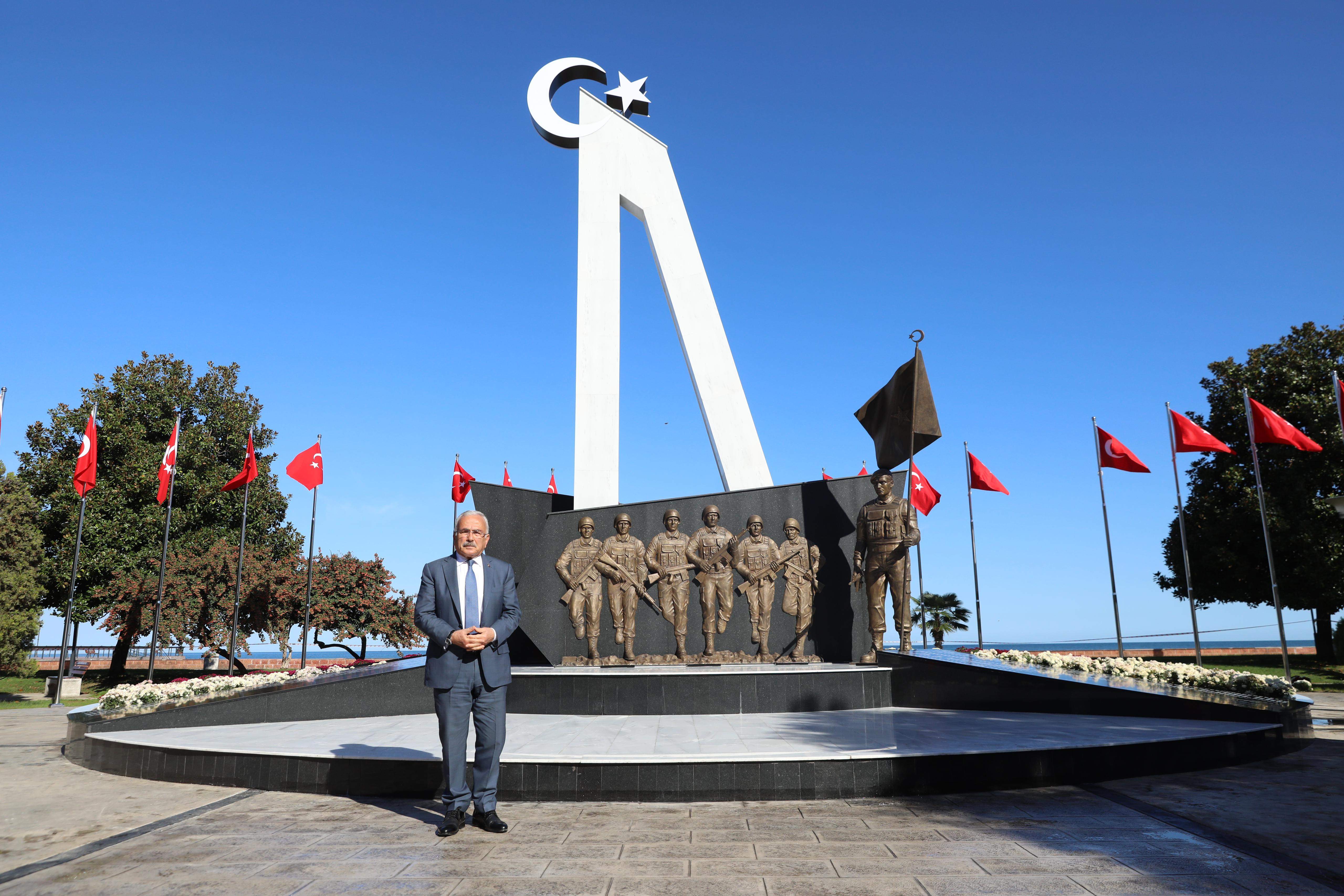 CUMHURİYETİN 100. YILINDA 1438 ŞEHİDİMİZİN ANISINA SAYGIYLA…