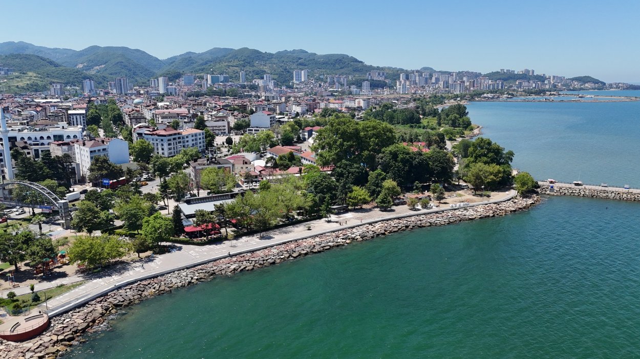 FATSA ATATÜRK PARKI SİL BAŞTAN YENİLENİYOR