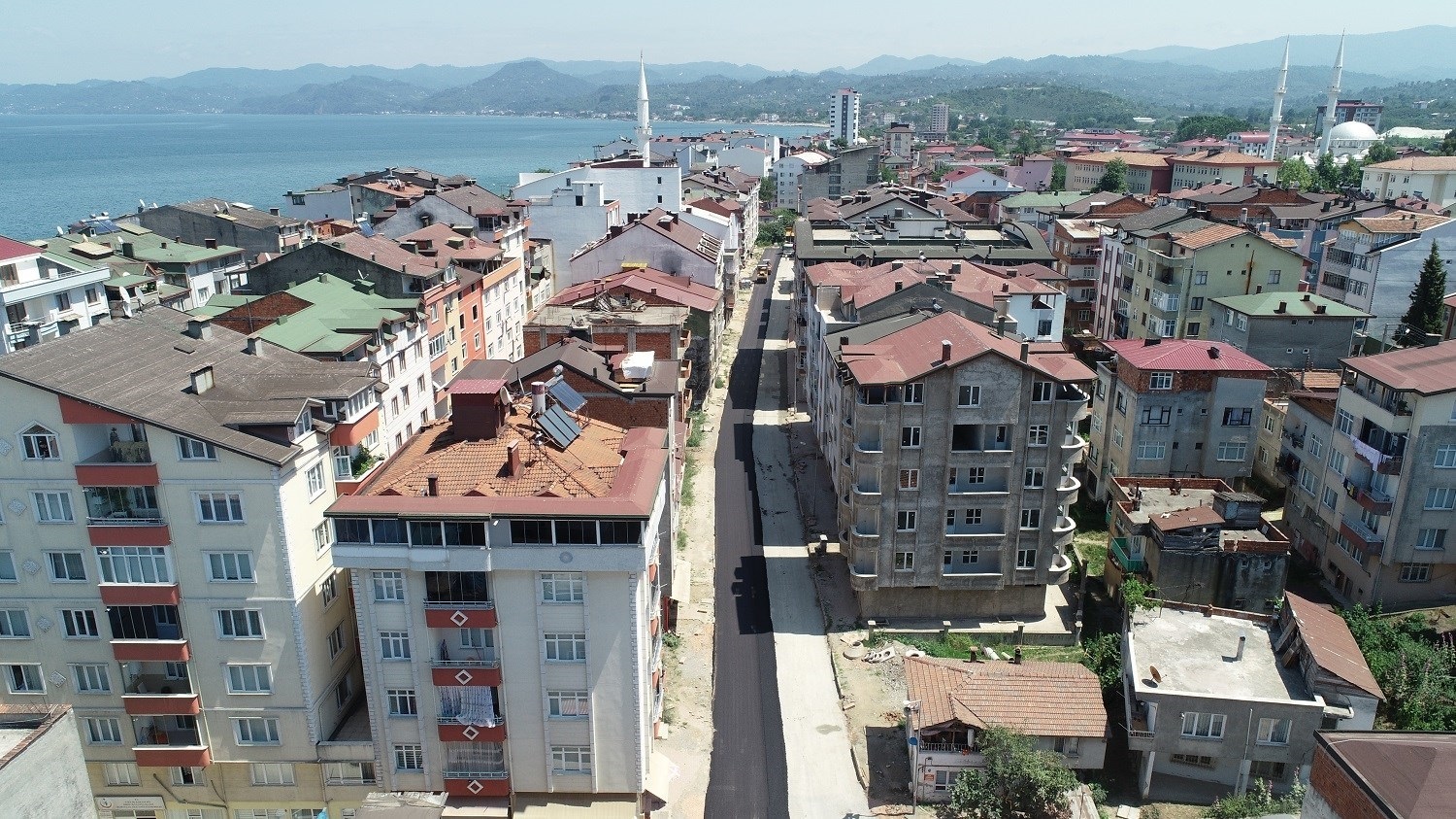 FATSA’DA TÜM YOLLAR ASFALTA ÇIKIYOR