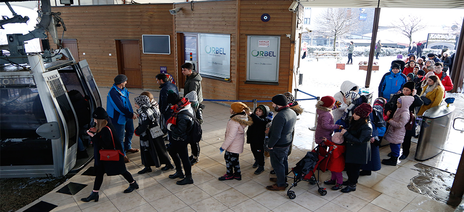 HERKES TELEFERİĞE AKIN ETTİ