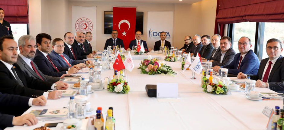 HİLMİ GÜLER’DEN 3 MÜJDE BİRDEN