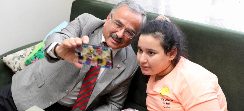 HİLMİ GÜLER’DEN SÜPRİZ ZİYARET