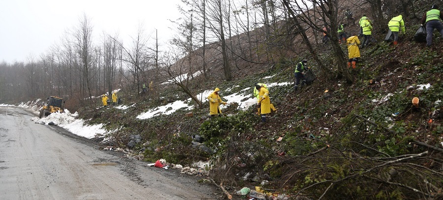 İLKÜVEZ ATIK ARITMA TESİSİ TEMİZLENİYOR