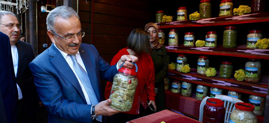 “İŞTE SÖZ, İŞTE ESER, İŞTE UYGULAMA”