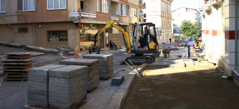 KALDIRIMLAR MODERN GÖRÜNÜME KAVUŞUYOR