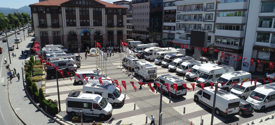 KARAVANCILAR ORDU’YA HAYRAN KALDI