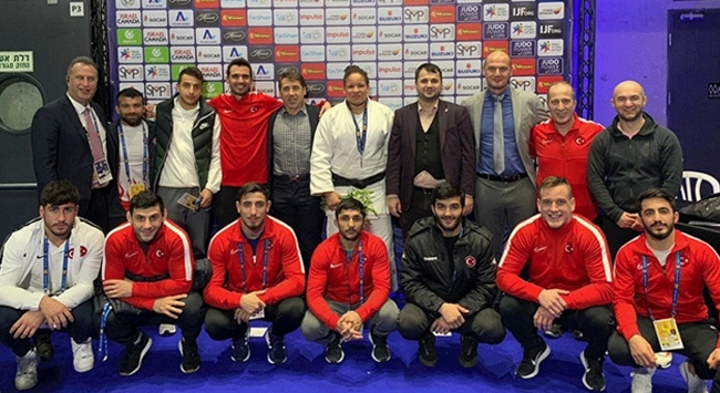 KAYRA SAYİT MADALYALARI TOPLAMAYA DEVAM EDİYOR