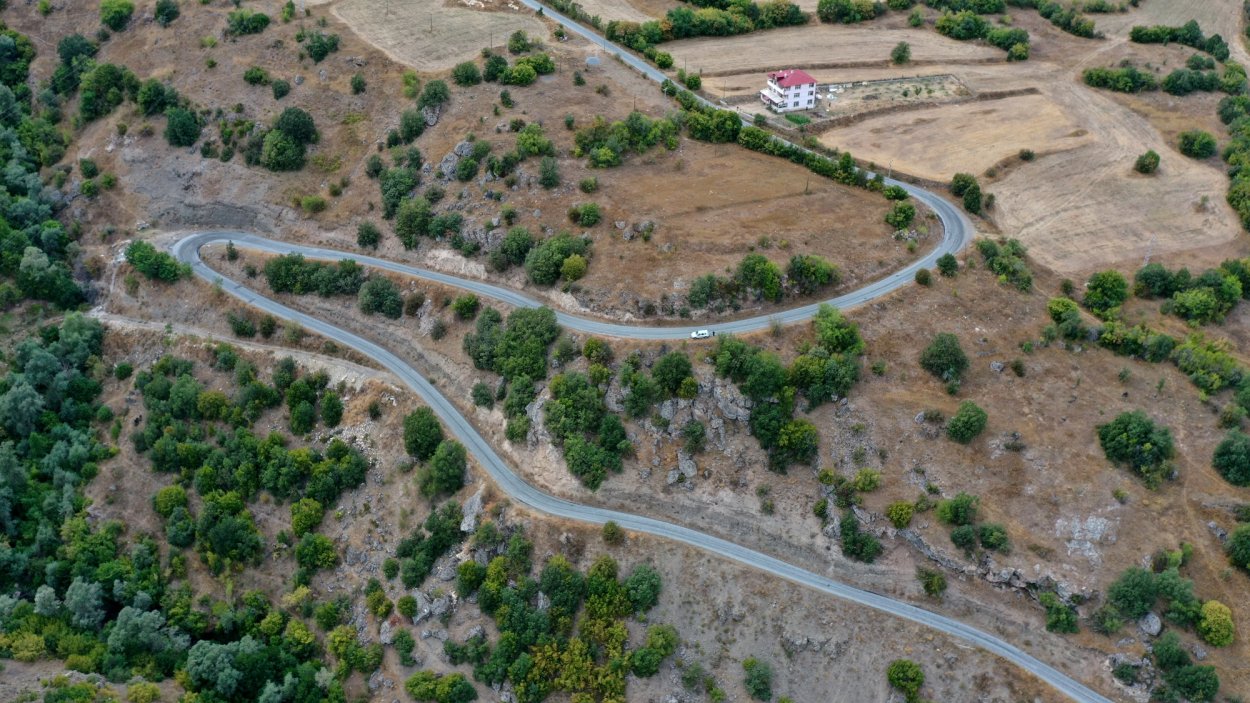 MESUDİYE’NİN YOLLARI KONFORA KAVUŞUYOR