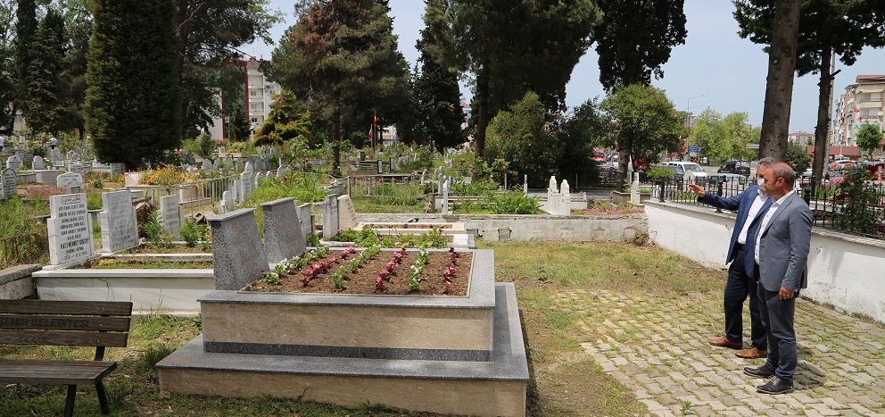 MEZARLIKLAR DUASIZ KALMAYACAK