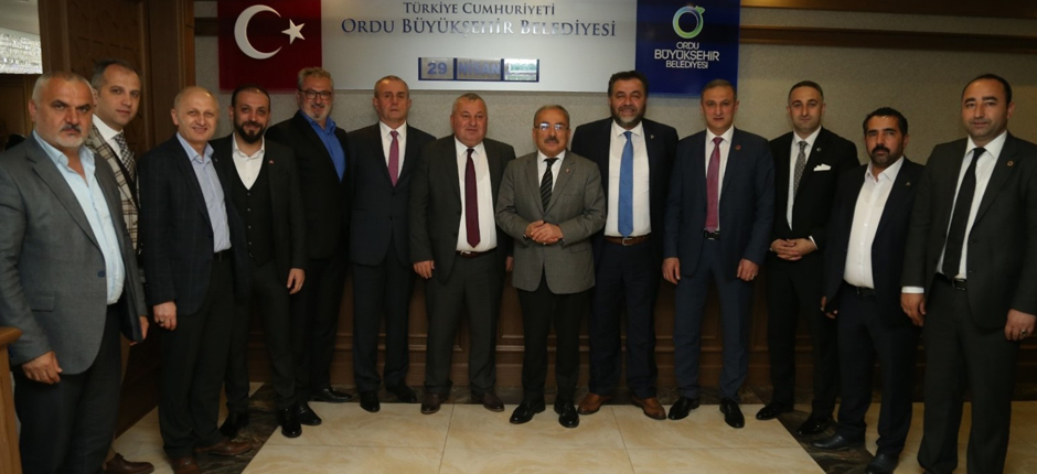 MHP MİLLETVEKİLİ ENGİNYURT VE PARTİ TEŞKİLATI BAŞKAN GÜLER’İ ZİYARET ETTİ