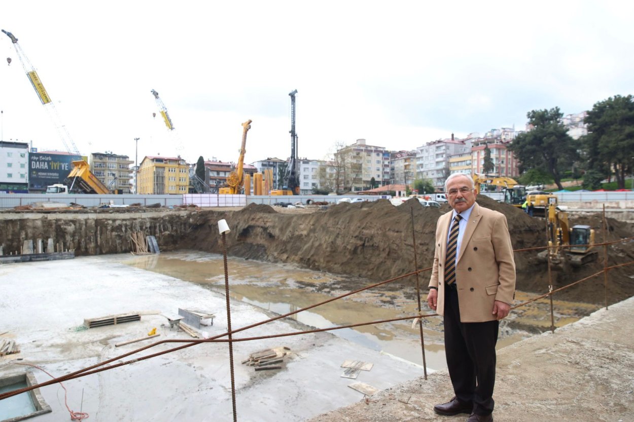 MİLLET DÜZÜ’NDE DÖNÜŞÜM DEVAM EDİYOR