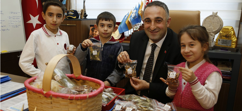 ÖĞRENCİLERDEN LÖSEV'E DESTEK