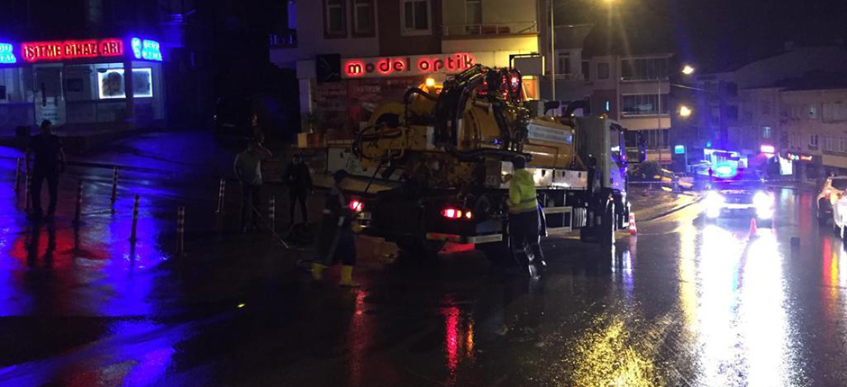 ORDU’DA ŞİDDETLİ YAĞIŞA HIZLI MÜDAHALE