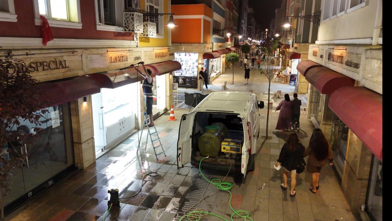 ORDU’NUN AÇIK AVM’SİNDE YÜZLER GÜLÜYOR