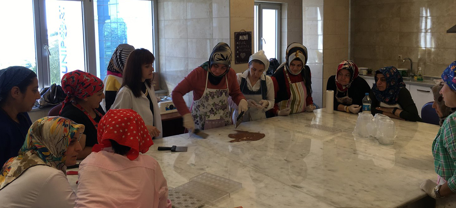 ORMEK BUTİK ÇİKOLATA KURSLARI İSTİHDAMA KATKI SAĞLIYOR