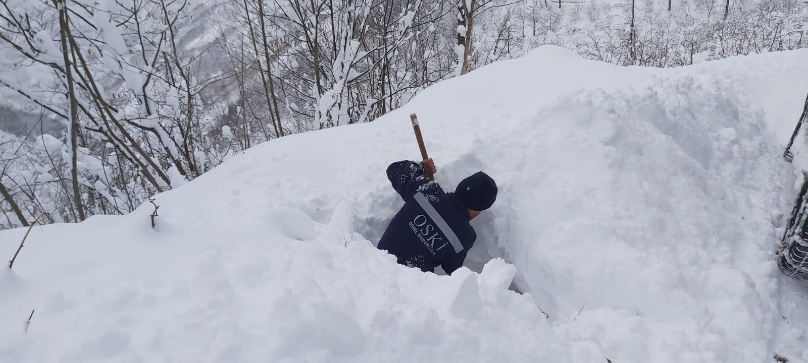 OSKİ, KARLA MÜCADELE ÇALIŞMALARINA DEVAM EDİYOR