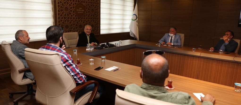 SIRRIPAŞA ESNAFINDAN TEŞEKKÜR ZİYARETİ