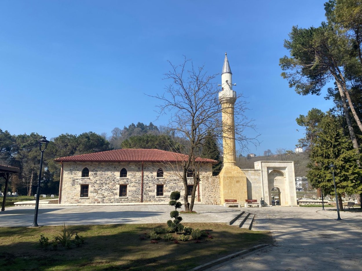 TARİHİ CAMİDE AÇILIŞ HEYECANI