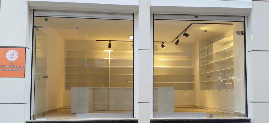 ÜNYE EL EMEĞİ ÇARŞISI HİZMETE SUNULUYOR